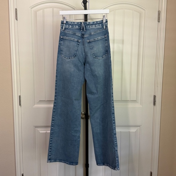 Good American | Good Waist Slim Palazzo - Picture 2 of 3